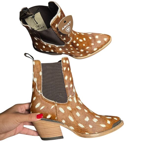 Ariat Women´s Shiloh Hairon Deer Print booties Round...